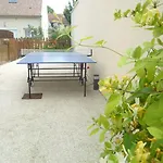 Semesterbostad Gitelabaronnaise Avec Piscine Chauffee Pres Parc Asterix *