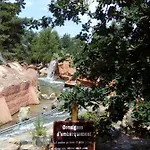 Gitelabaronnaise Avec Piscine Chauffee Pres Parc Asterix