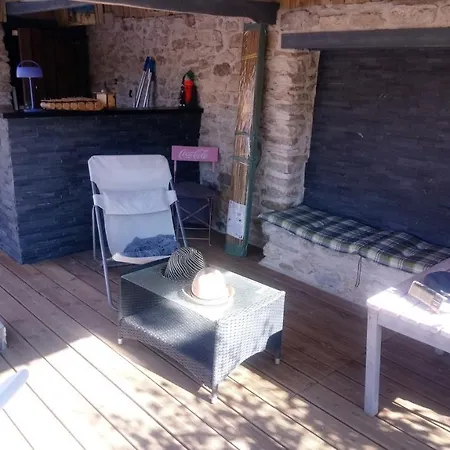 Gitelabaronnaise Avec Piscine Chauffee Pres Parc Asterix Дом отдыха *