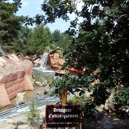 Gîtelabaronnaise Avec Piscine Chauffée Prés Parc Asterix