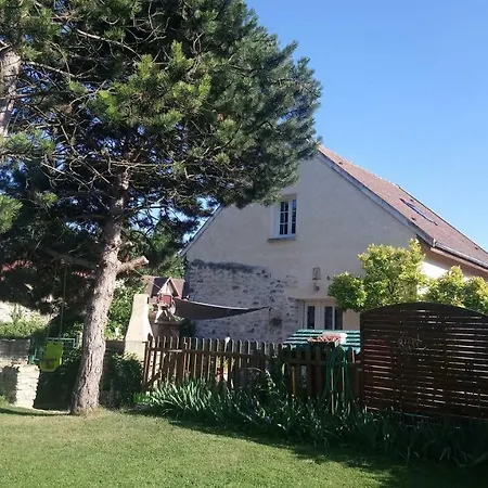 Gîtelabaronnaise Avec Piscine Chauffée Prés Parc Asterix