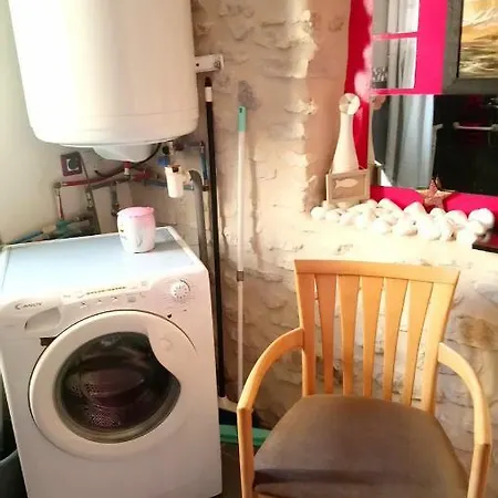 Gitelabaronnaise Avec Piscine Chauffee Pres Parc Asterix