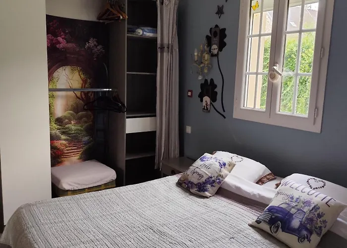 Gitelabaronnaise Avec Piscine Chauffee Pres Parc Asterix Baron (Oise)