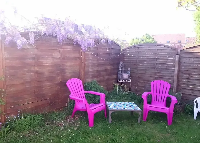 Gitelabaronnaise Avec Piscine Chauffee Pres Parc Asterix Baron (Oise)